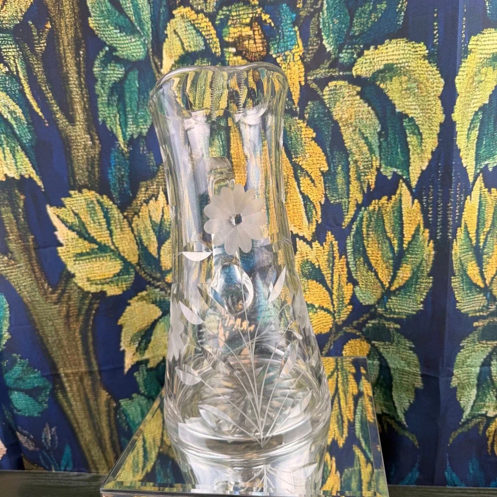 Unbranded vintage cut